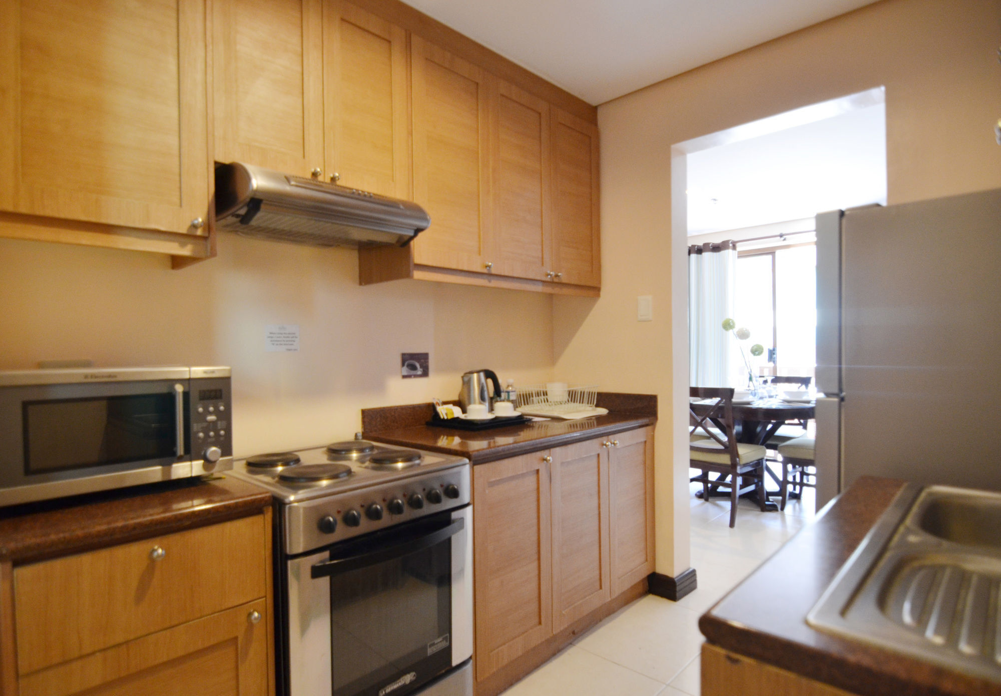 Crosswinds Resort Suites Tagaytay City Exterior foto